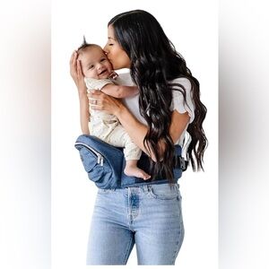 Tush Baby in Chambray